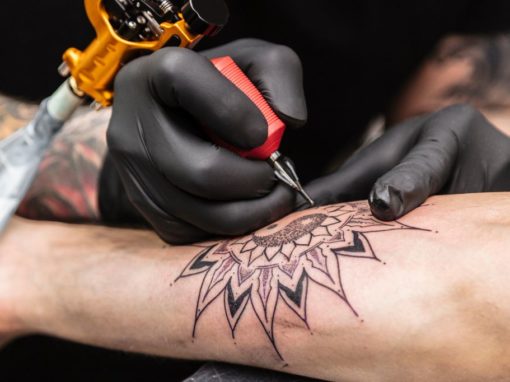 4 Ways To Ensure a Safe Tattoo Experience